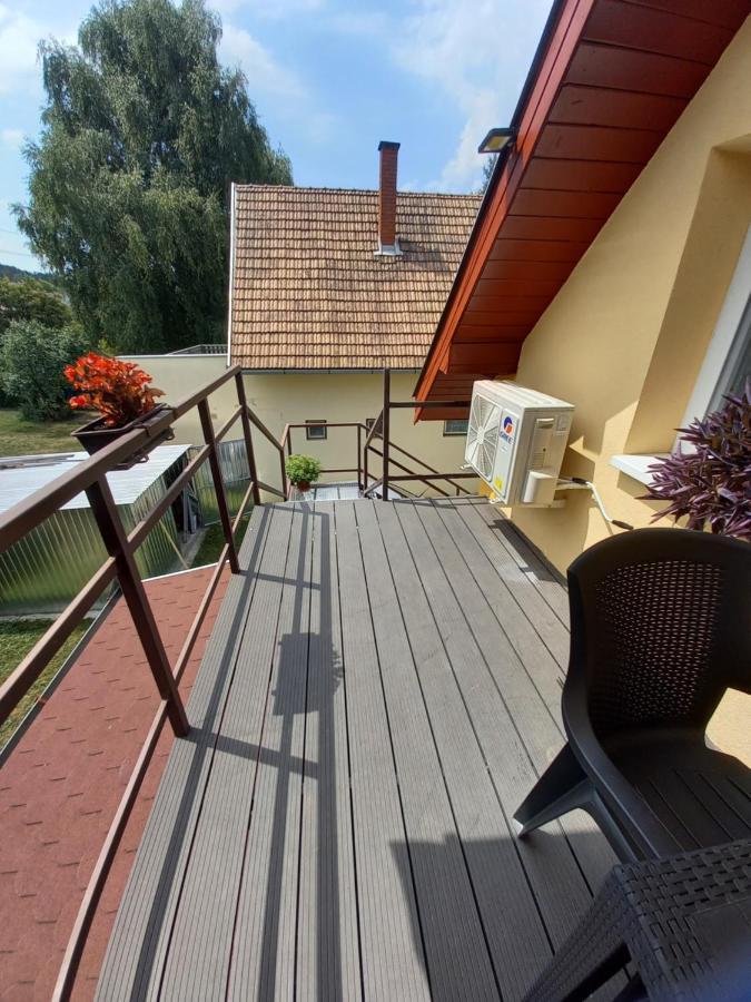 Fuzfa Apartmanhaz Тамаши Номер фото